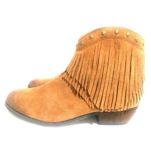 Minnetonka Fringe Suede Leather Booties Rare